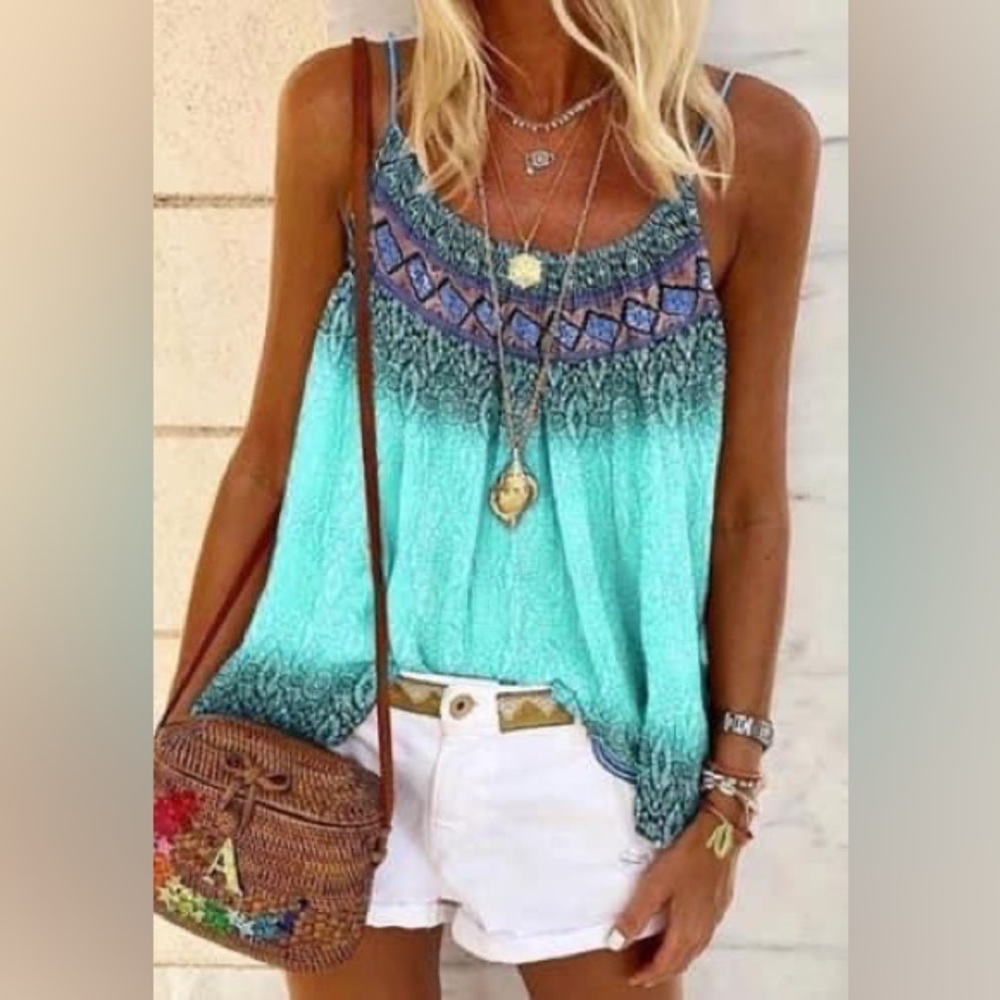 Boutique Tank Top 
New
Size 2XL